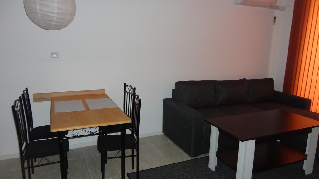 Apartment In Green Beach Resort Kavatsi Sozopol Esterno foto